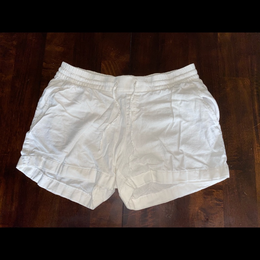 Lounge shorts with pockets and drawstring | size L